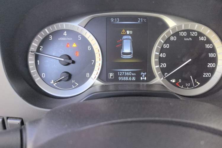 Used Nissan Terra 2020 2.5L XL Upper 4WD Automatic Four-Wheel Drive Luxury Edition Odometer Close Up