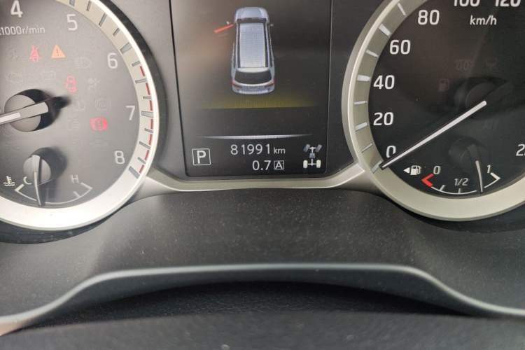 Used Nissan Terra 2020 2.5L XL Upper 4WD Automatic Four-Wheel Drive Luxury Edition Odometer Close Up