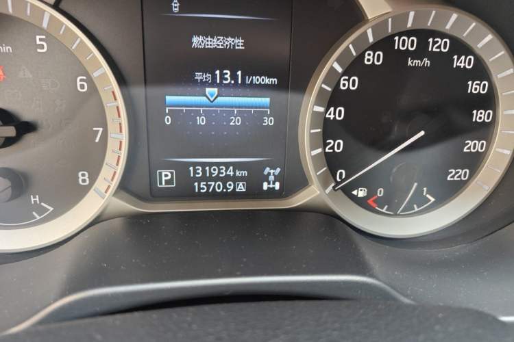 Used Nissan Terra 2020 2.5L XV 4WD Automatic Four-Wheel Drive Flagship Edition Odometer Close Up