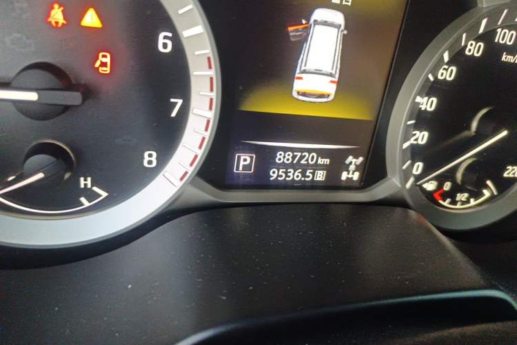 Used Nissan Terra 2020 2.5L XL Upper 4WD Automatic Four-Wheel Drive Luxury Edition Odometer Close Up