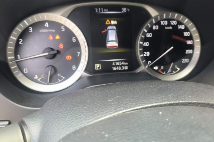 Used Nissan Terra 2020 2.5L XL Upper Automatic Two-Wheel Drive Luxury Edition Odometer Close Up