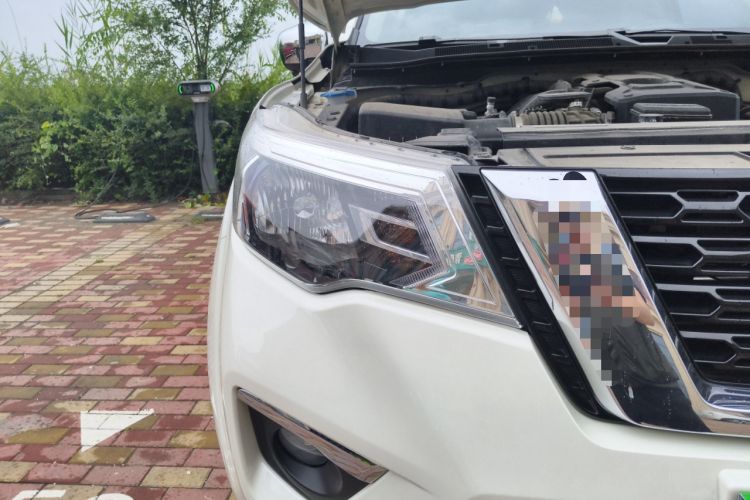Used Nissan Terra 2020 2.5L XL Upper 4WD Automatic Four-Wheel Drive Luxury Edition Right Front Headlight