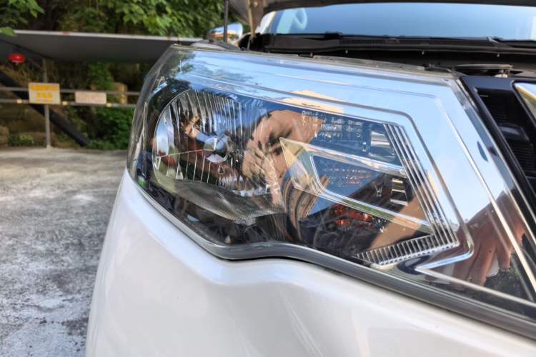 Used Nissan Terra 2020 2.5L XL Upper 4WD Automatic Four-Wheel Drive Luxury Edition Right Front Headlight