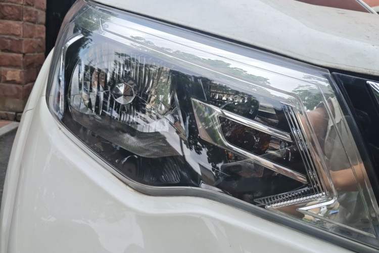 Used Nissan Terra 2020 2.5L XL Upper 4WD Automatic Four-Wheel Drive Luxury Edition Right Front Headlight