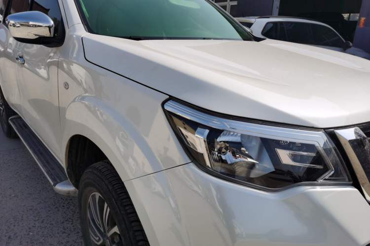 Used Nissan Terra 2020 2.5L XL Upper 4WD Automatic Four-Wheel Drive Luxury Edition Right Front Headlight
