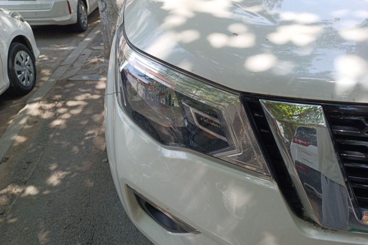 Used Nissan Terra 2020 2.5L XL Upper 4WD Automatic Four-Wheel Drive Luxury Edition Right Front Headlight