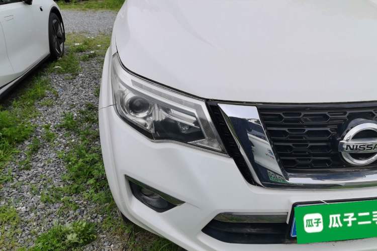 Used Nissan Terra 2020 2.5L XL Upper 4WD Automatic Four-Wheel Drive Luxury Edition Right Front Headlight