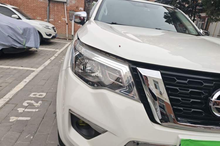 Used Nissan Terra 2020 2.5L XL Upper 4WD Automatic Four-Wheel Drive Luxury Edition Right Front Headlight