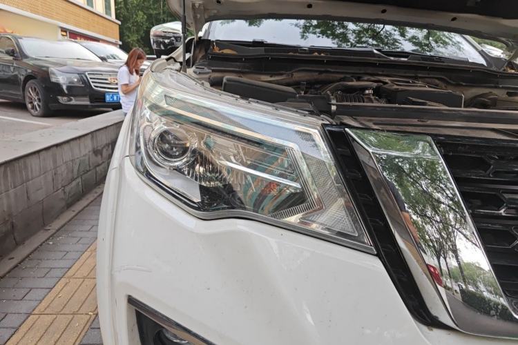 Used Nissan Terra 2020 2.5L XV 4WD Automatic Four-Wheel Drive Flagship Edition Right Front Headlight