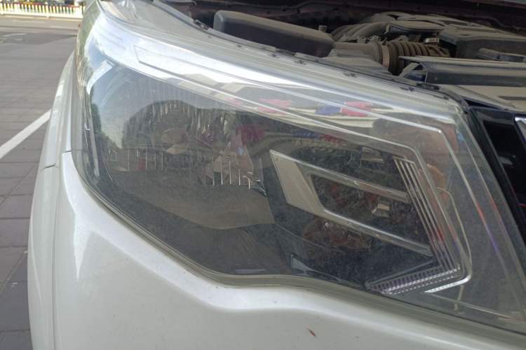 Used Nissan Terra 2020 2.5L XL Upper 4WD Automatic Four-Wheel Drive Luxury Edition Right Front Headlight