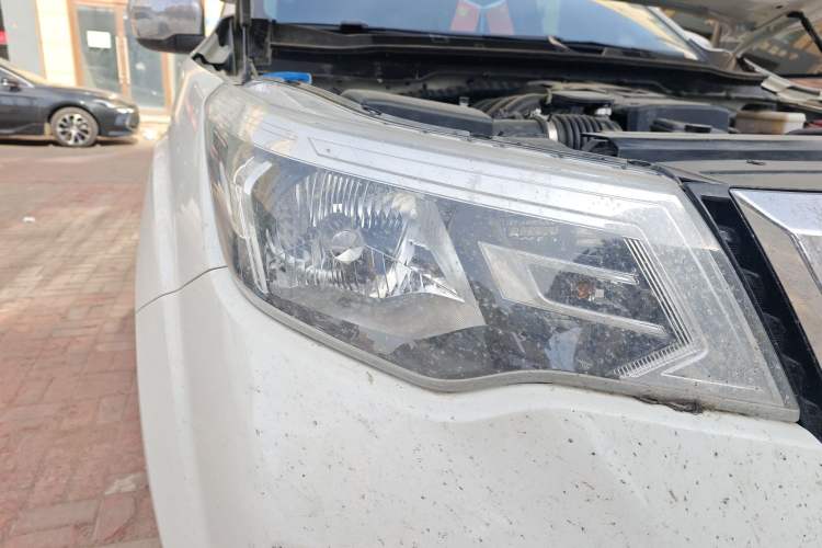 Used Nissan Terra 2020 2.5L XL Upper 4WD Automatic Four-Wheel Drive Luxury Edition Right Front Headlight