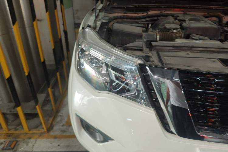 Used Nissan Terra 2020 2.5L XL Upper Automatic Two-Wheel Drive Luxury Edition Right Front Headlight