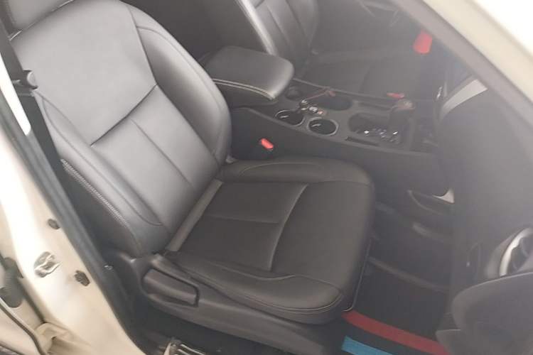 Used Nissan Terra 2020 2.5L XL Upper 4WD Automatic Four-Wheel Drive Luxury Edition Right Front Seat