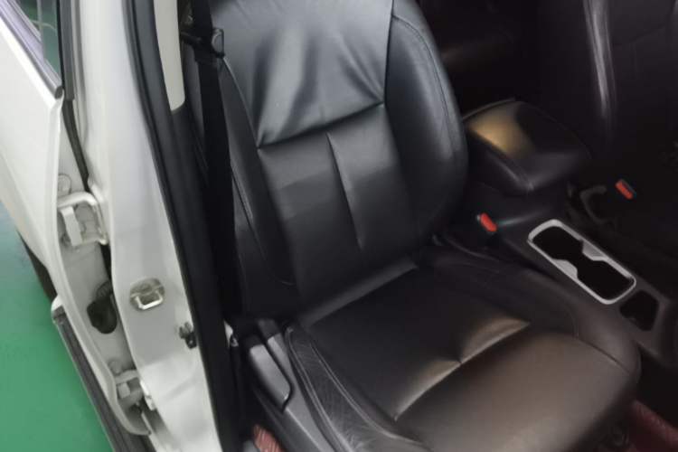 Used Nissan Terra 2020 2.5L XL Upper 4WD Automatic Four-Wheel Drive Luxury Edition Right Front Seat