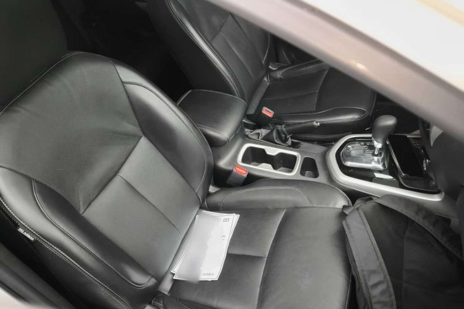 Used Nissan Terra 2020 2.5L XL Upper Automatic Two-Wheel Drive Luxury Edition Right Front Seat