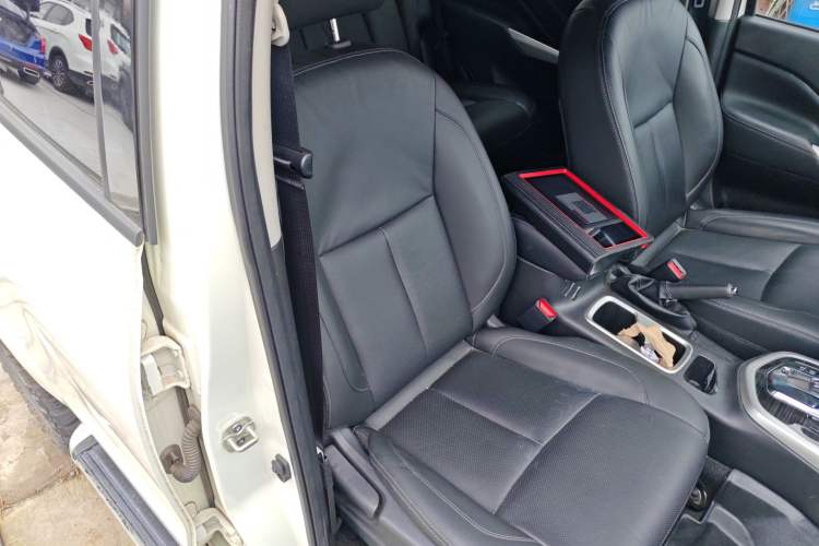Used Nissan Terra 2020 2.5L XV 4WD Automatic Four-Wheel Drive Flagship Edition Right Front Seat