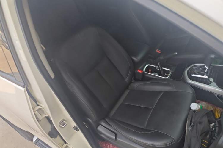 Used Nissan Terra 2020 2.5L XV 4WD Automatic Four-Wheel Drive Flagship Edition Right Front Seat
