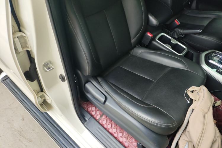 Used Nissan Terra 2020 2.5L XV 4WD Automatic Four-Wheel Drive Flagship Edition Right Front Seat