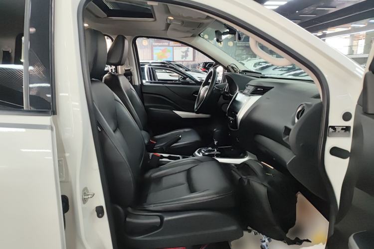 Used Nissan Terra 2020 2.5L XL Upper 4WD Automatic Four-Wheel Drive Luxury Edition Right Front Seat