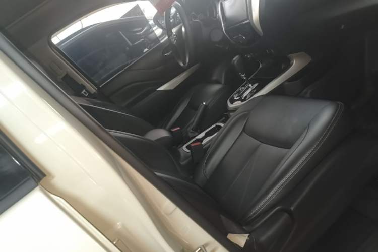 Used Nissan Terra 2020 2.5L XL Upper 4WD Automatic Four-Wheel Drive Luxury Edition Right Front Seat