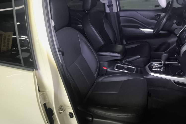 Used Nissan Terra 2020 2.5L XV 4WD Automatic Four-Wheel Drive Flagship Edition Right Front Seat