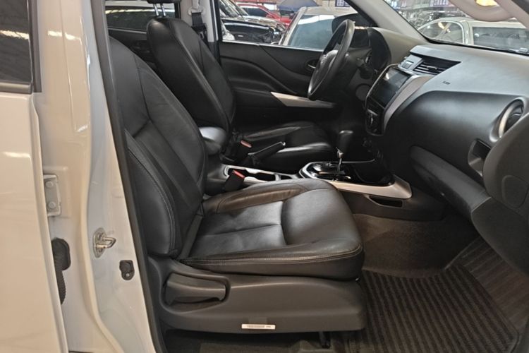 Used Nissan Terra 2020 2.5L XL Upper 4WD Automatic Four-Wheel Drive Luxury Edition Right Front Seat
