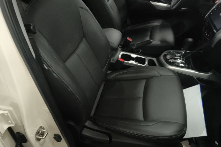 Used Nissan Terra 2020 2.5L XV 4WD Automatic Four-Wheel Drive Flagship Edition Right Front Seat