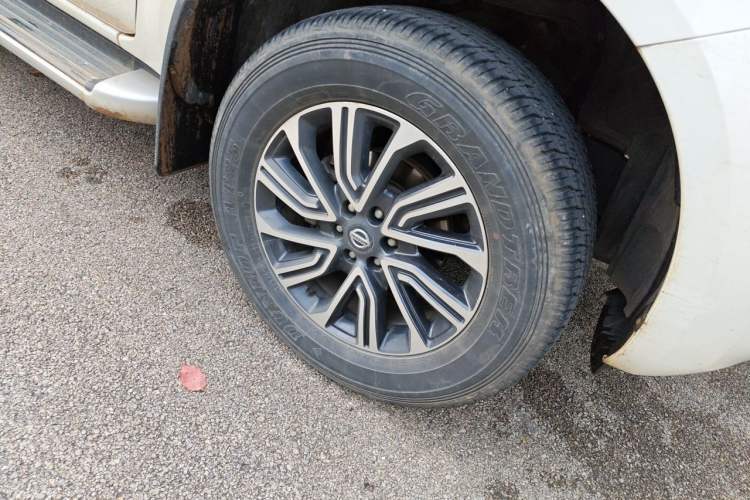 Used Nissan Terra 2020 2.5L XL Upper Automatic Two-Wheel Drive Luxury Edition Right Front Wheel Hub
