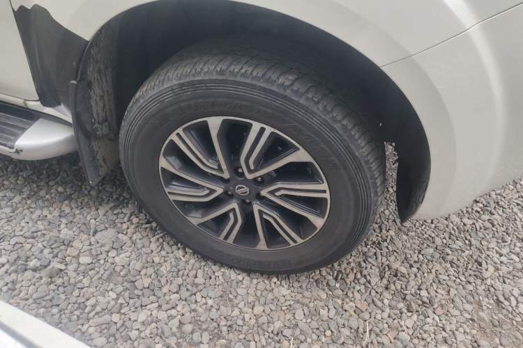 Used Nissan Terra 2020 2.5L XV 4WD Automatic Four-Wheel Drive Flagship Edition Right Front Wheel Hub