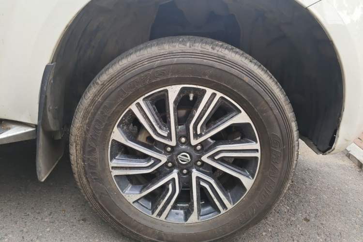 Used Nissan Terra 2020 2.5L XL Upper 4WD Automatic Four-Wheel Drive Luxury Edition Right Front Wheel Hub
