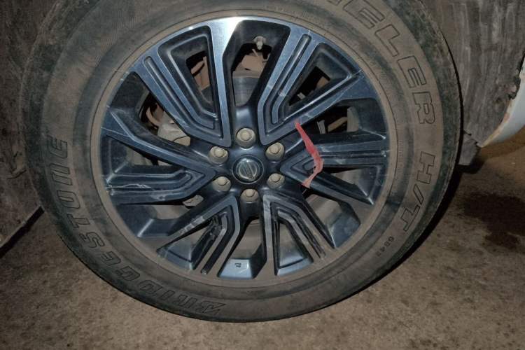Used Nissan Terra 2020 2.5L XL Upper 4WD Automatic Four-Wheel Drive Luxury Edition Right Front Wheel Hub
