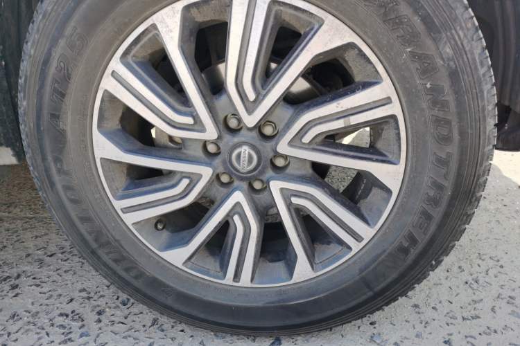 Used Nissan Terra 2020 2.5L XL Upper 4WD Automatic Four-Wheel Drive Luxury Edition Right Front Wheel Hub