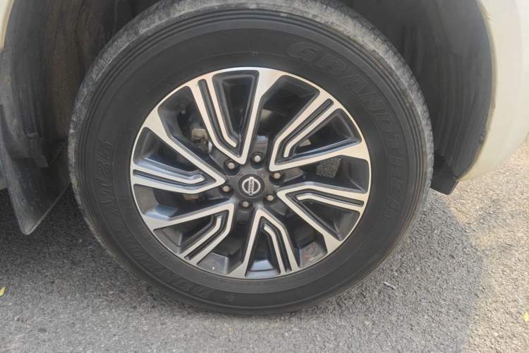 Used Nissan Terra 2020 2.5L XL Upper 4WD Automatic Four-Wheel Drive Luxury Edition Right Front Wheel Hub