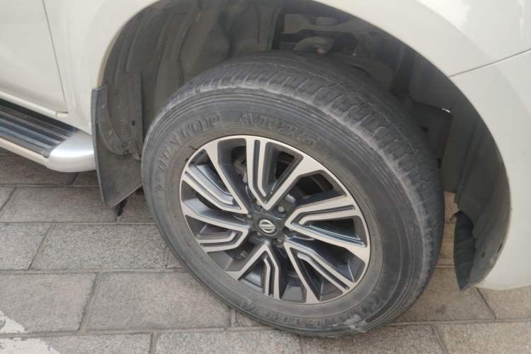 Used Nissan Terra 2020 2.5L XL Upper 4WD Automatic Four-Wheel Drive Luxury Edition Right Front Wheel Hub
