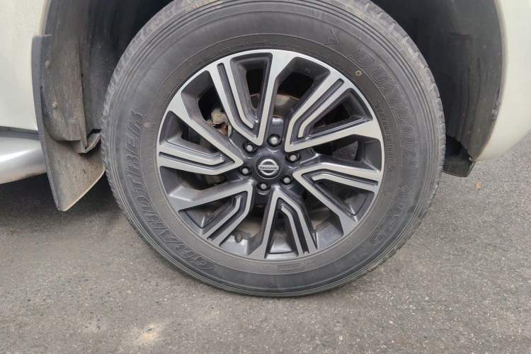 Used Nissan Terra 2020 2.5L XL Upper Automatic Two-Wheel Drive Luxury Edition Right Front Wheel Hub
