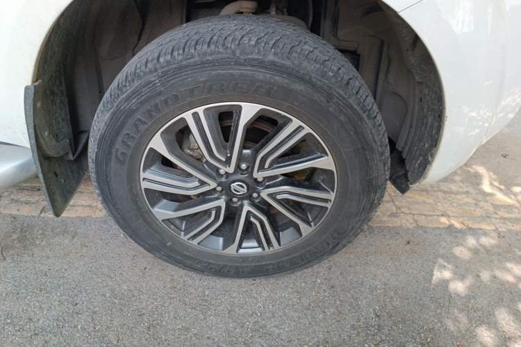 Used Nissan Terra 2020 2.5L XL Upper 4WD Automatic Four-Wheel Drive Luxury Edition Right Front Wheel Hub