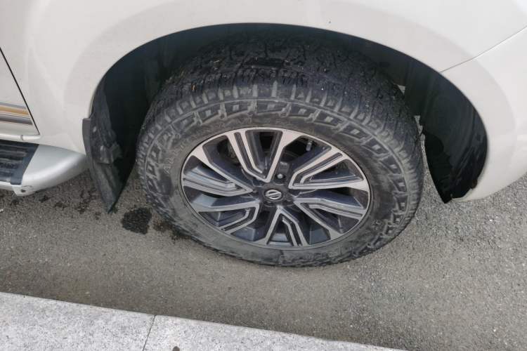 Used Nissan Terra 2020 2.5L XL Upper 4WD Automatic Four-Wheel Drive Luxury Edition Right Front Wheel Hub