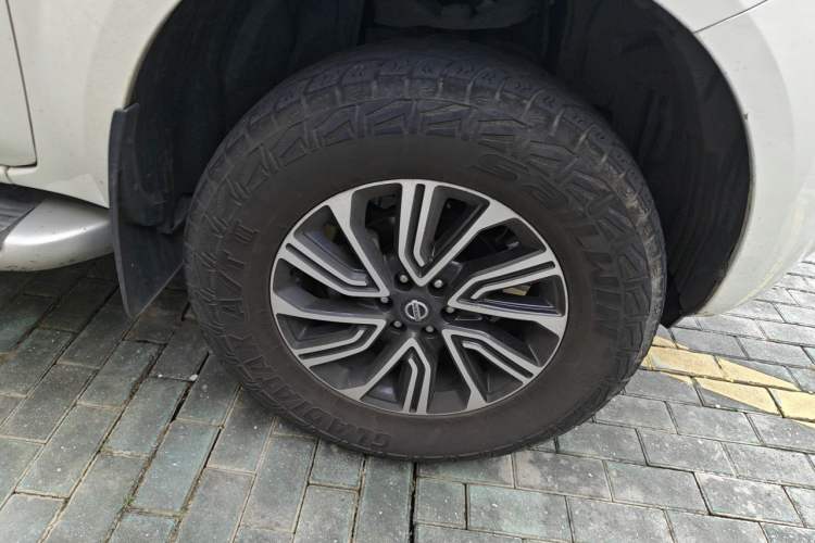 Used Nissan Terra 2020 2.5L XL Upper 4WD Automatic Four-Wheel Drive Luxury Edition Right Front Wheel Hub