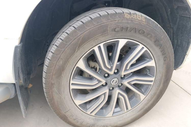 Used Nissan Terra 2020 2.5L XL Upper 4WD Automatic Four-Wheel Drive Luxury Edition Right Front Wheel Hub