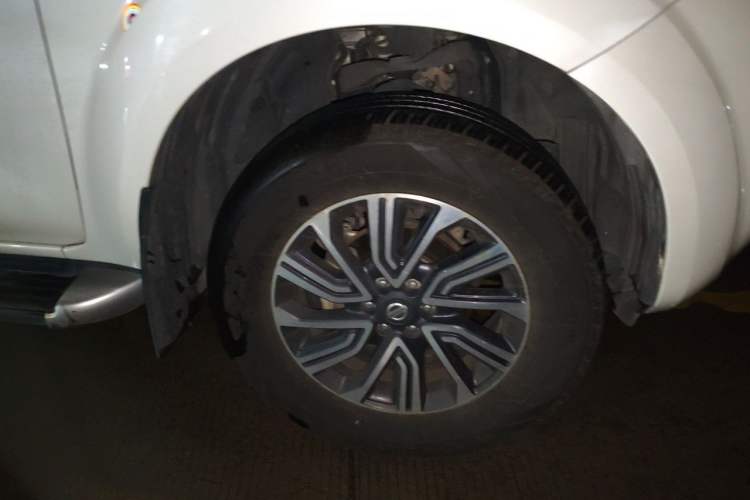 Used Nissan Terra 2020 2.5L XL Upper 4WD Automatic Four-Wheel Drive Luxury Edition Right Front Wheel Hub