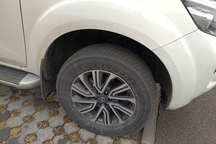 Used Nissan Terra 2020 2.5L XV 4WD Automatic Four-Wheel Drive Flagship Edition Right Front Wheel Hub
