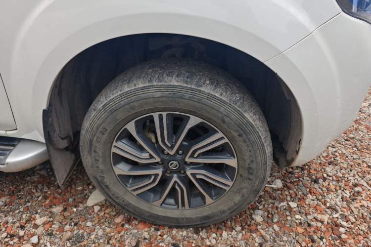 Used Nissan Terra 2020 2.5L XL Upper 4WD Automatic Four-Wheel Drive Luxury Edition Right Front Wheel Hub