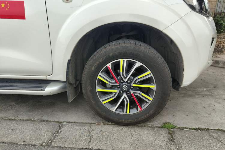 Used Nissan Terra 2020 2.5L XE Manual Two-Wheel-Drive Elite Edition Right Front Wheel Hub