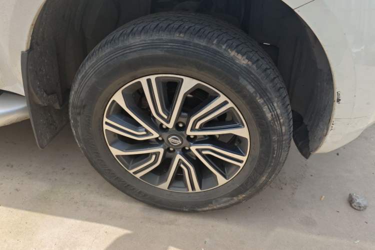 Used Nissan Terra 2020 2.5L XL Upper 4WD Automatic Four-Wheel Drive Luxury Edition Right Front Wheel Hub