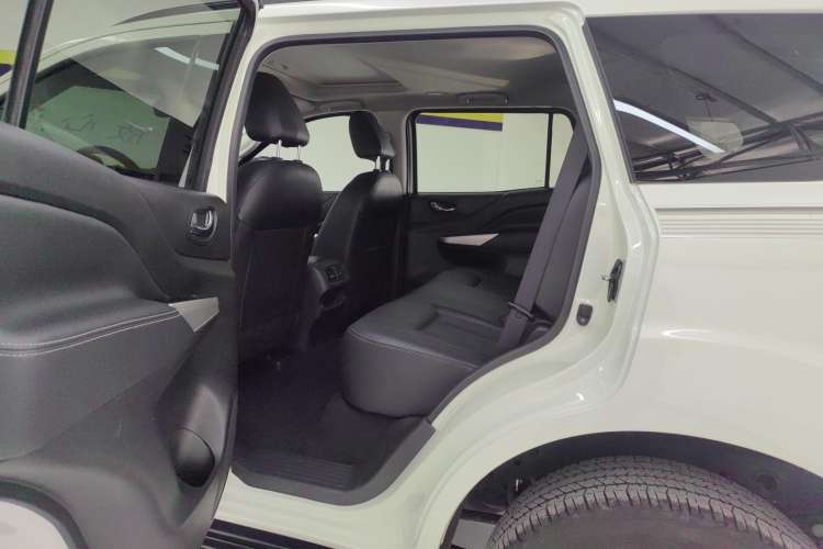 Used Nissan Terra 2020 2.5L XL Upper Automatic Two-Wheel Drive Luxury Edition Right Rear Seat