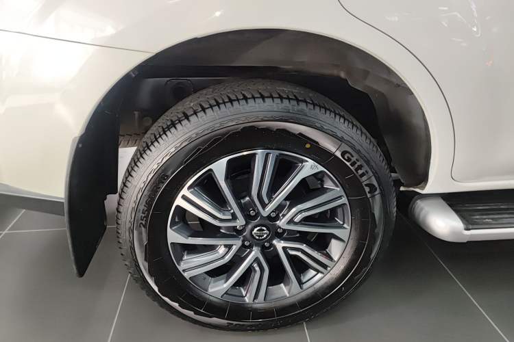 Used Nissan Terra 2020 2.5L XL Upper 4WD Automatic Four-Wheel Drive Luxury Edition Right Rear Wheel Hub