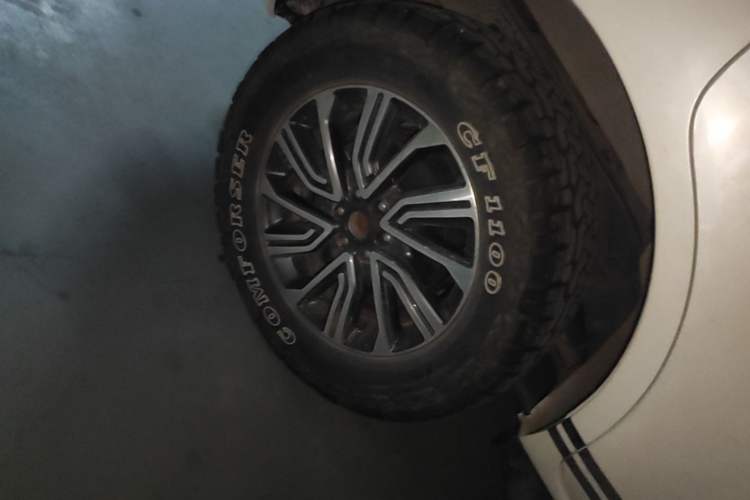 Used Nissan Terra 2020 2.5L XL Upper 4WD Automatic Four-Wheel Drive Luxury Edition Right Rear Wheel Hub