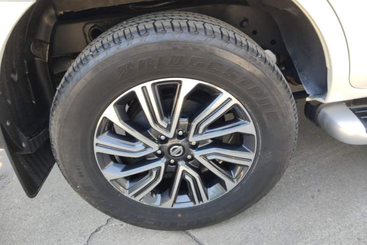 Used Nissan Terra 2020 2.5L XV 4WD Automatic Four-Wheel Drive Flagship Edition Right Rear Wheel Hub