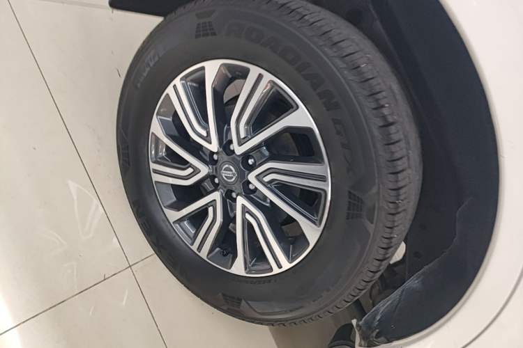 Used Nissan Terra 2020 2.5L XL Upper 4WD Automatic Four-Wheel Drive Luxury Edition Right Rear Wheel Hub