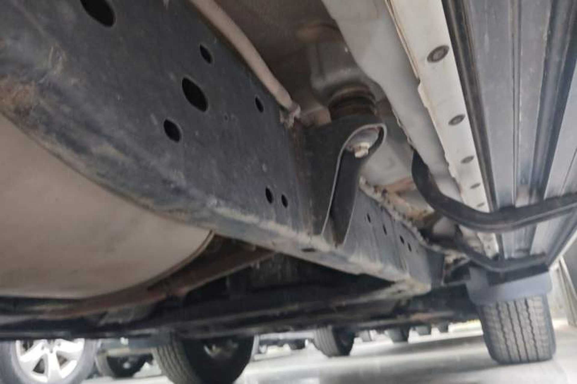 Used Nissan Terra 2020 2.5L XL Upper Automatic Two-Wheel Drive Luxury Edition Right Side Sill